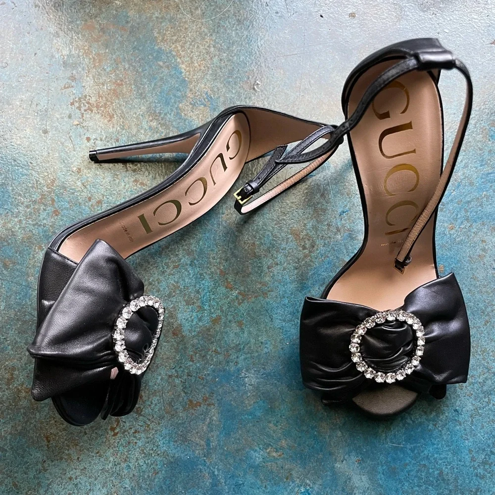New black leather crystal bow GUCCI stiletto heels 7.5